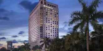 Sule Shangri-La Yangon