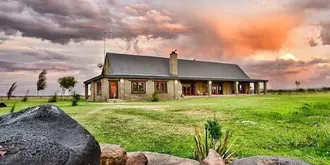 Otterskloof Private Game Reserve Villa