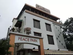 Hotel Peace Park | Maharaştra - Raigad - Bombay (ve civarı) - Navi Bombay