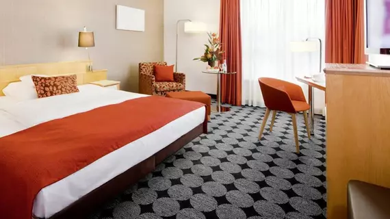 Mövenpick Hotel Nürnberg Airport | Bavyera - Orta Franconia