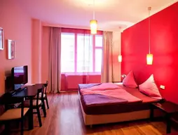 Hotel PurPur | Prag - Městská čast Praha 1 (en büyük Prag ilçesi) - Nove Mesto