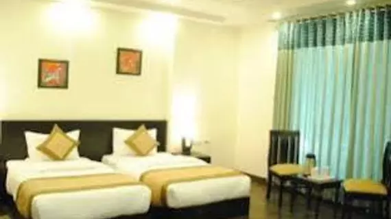 Hotel Swati Paschim Vihar | Batı Delhi - Ulusal Eyalet Başkenti Delhi - Delhi (ve civarı) - Yeni Delhi - Pashim Vihar