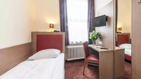 Novum Hotel Maxim Düsseldorf City | Kuzey Ren-Westfalia - Düsseldorf (ve civarı) - Düsseldorf - Friedrichstadt