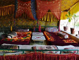 Monica Guest House and Safari | Racastan - Jaisalmer (ve civarı) - Jaisalmer