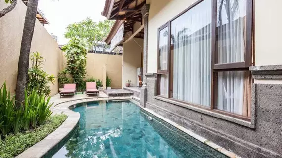 Putri Bali Suite Villas | Bali - Badung - Günbatımı Yolu