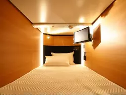 New Japan Capsule Hotel Cabana For Men | Osaka (idari bölge) - Osaka (ve civarı) - Osaka City Center - Namba