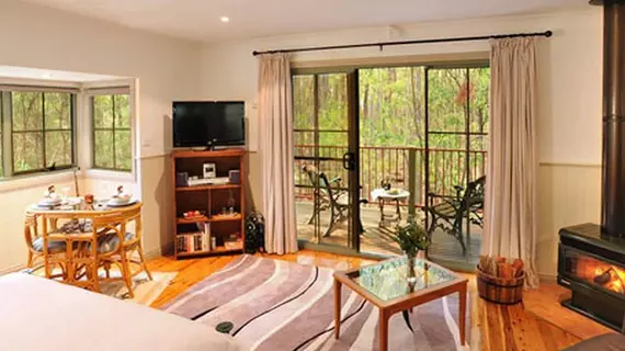 Eagle Hammer Cottages | Victoria - Melbourne (ve civarı) - Monbulk