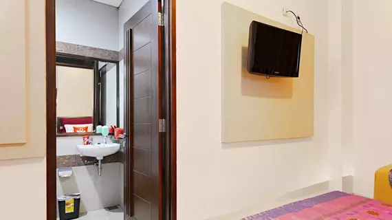 ZEN Rooms Riau Natuna | West Java - Bandung (ve civarı) - Bandung - Sumurbandung