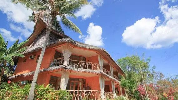 Coco Grove Beach Resort | Negros Oriental - Dumaguete (ve civarı) - Siquijor - Siquijor Adası