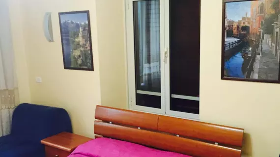 Hotel Zhihua | Lazio - Roma (ve civarı) - Roma Kent Merkezi - Esquilino