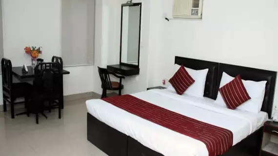 Hotel Dakha International | Batı Delhi - Ulusal Eyalet Başkenti Delhi - Delhi (ve civarı) - Yeni Delhi - Karol Bagh