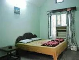 Uttaranchal Tourist Guest House | Uttarkand - Haridwar Bölgesi - Haridwar (ve civarı) - Rishikesh