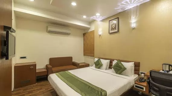 Saravana Boutique Inn | Tamil Nadu - Tiruvallur - Chennai (ve civarı) - Chennai - Fort Tondiarpet - Merkez Chennai