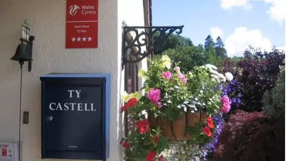 Ty Castell Bed and Breakfast - Home of the Kingfisher | Galler - Carmarthen