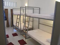 Tuk Tuk Hostel | Koh Kong - Phnom Penh (ve çevresi) - Phnom Penh - Boeung Keng Kang - Chamkar Mon