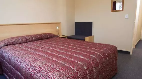 Alhambra Oaks Motor Lodge | Otago - Dunedin (ve civarı) - Dunedin