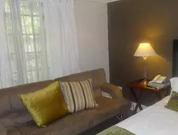 Melville Turret Guesthouse | Gauteng - City of Tshwane - Johannesburg (ve civarı) - Johanesburg