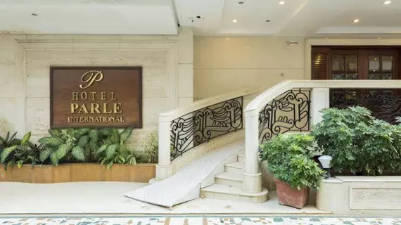 Hotel Parle International | Maharaştra - Raigad - Bombay (ve civarı) - Bombay - Malad - Batı Banliyöleri