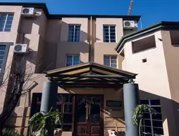 Airport Inn and Suites | Gauteng - City of Tshwane - Johannesburg (ve civarı) - Kempton Park