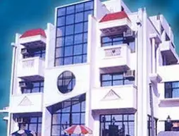 Hotel Smart Villa | Haryana - Gurugram (ve civarı) - Gurugram - DLF Phase I - DLF City