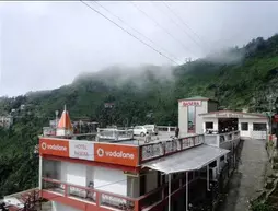 Hotel Basera | Uttarkand - Dehra Dun Bölgesi - Dehradun - Mussoorie