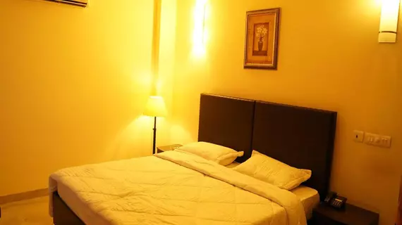 OYO Rooms - Golf Course Road | Haryana - Gurugram (ve civarı) - Gurugram