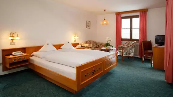 Hotel Peter | Trentino-Alto Adige - Güney Tirol (il) - Nova Ponente