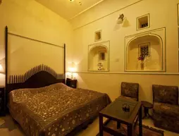 Hotel Castle Kalwar | Racastan - Jaipur Bölgesi - Jaipur