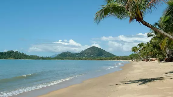 Argosy On The Beach | Queensland - Cairns - Cairns (ve civarı) - Clifton Beach