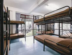 Vayu Guesthouse | Bangkok - Talat Yot