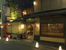 YadoyaDejavu | Kyoto (idari bölge) - Ukyo Bölgesi - Kyoto (ve civarı) - Kyoto - Sanjo