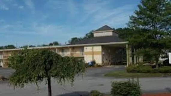 Americas Best Value Inn Auburn | Maine - Lewiston (ve civarı) - Auburn