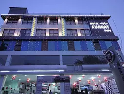 Hotel Furaat Inn | Gujarat - Ahmedabad Bölgesi - Ahmedabad - Ahmedabad Kent Merkezi