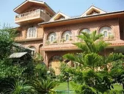 Honey Dew Guest House | Cammu ve Keşmir - Srinagar (ve civarı) - Srinagar - Nishat-Shalimar