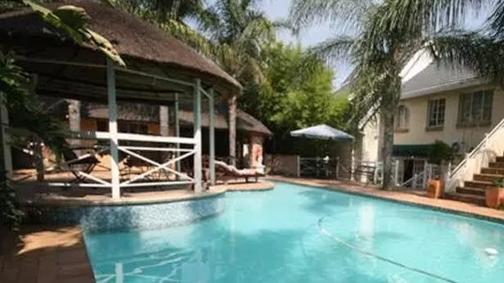 Summerview Guest Lodge | Gauteng - City of Tshwane - Johannesburg (ve civarı) - Sandton