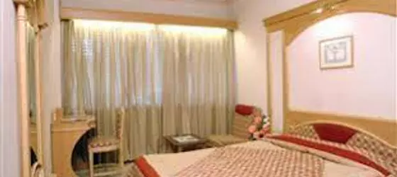 Hotel Surya | Gujarat - Vadodara