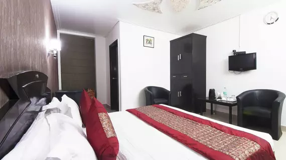 Airport Hotel Noratan | Batı Delhi - Ulusal Eyalet Başkenti Delhi - Delhi (ve civarı) - Yeni Delhi