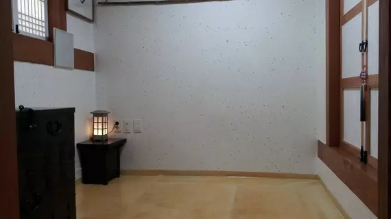 Han Guesthouse | Gyeonggi - Seul (ve civarı) - Jongno