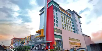 Grand Artos Aerowisata Hotel & Convention