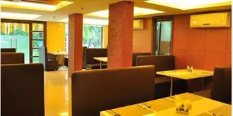 Sreepathi Indraprastha Hotel and Serviced Apartments