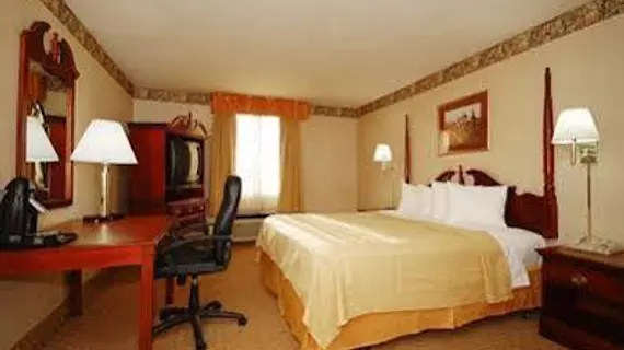 Quality Inn O'Hare Airport | İllinois - Chicago (ve civarı) - Schiller Park