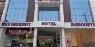 Hotel Gian Residency