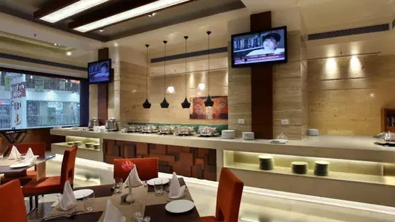 Mahagun Sarovar Portico | Batı Delhi - Ulusal Eyalet Başkenti Delhi - Delhi (ve civarı) - Noida