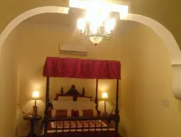 Hotel Raj Mahal | Madya Pradeş - Nivari