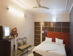 Hotel Nice Palace | Batı Delhi - Ulusal Eyalet Başkenti Delhi - Delhi (ve civarı) - Yeni Delhi - Karol Bagh