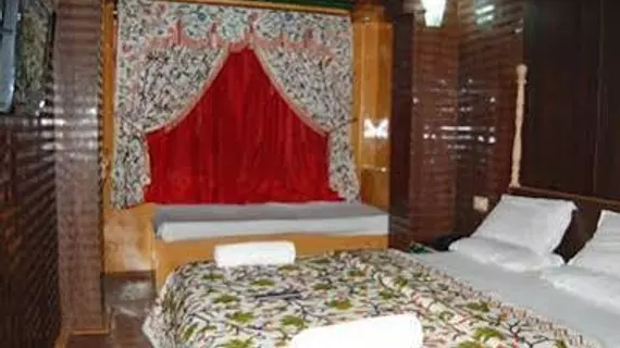 Hotel Zahgeer Continental | Cammu ve Keşmir - Srinagar (ve civarı) - Srinagar - Nishat-Shalimar