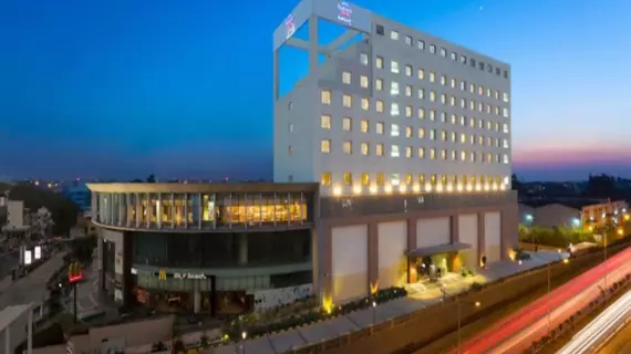 Fairfield by Marriott Bengaluru Rajajinagar | Karnataka - Bengaluru (ve civarı) - Bengaluru - Rajajinagar