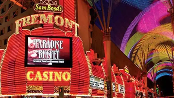 Fremont Hotel and Casino | Nevada - Clark County - Las Vegas (ve civarı) - Las Vegas - Las Vegas Şehir Merkezi