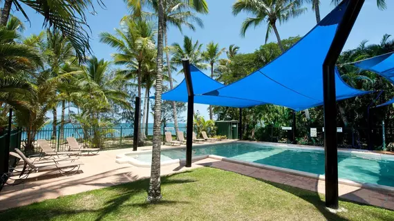 Ellis Beach Oceanfront Bungalows | Queensland - Cairns - Ellis Beach