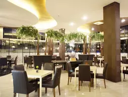 Grand Sovia Hotel | West Java - Bandung (ve civarı) - Bandung